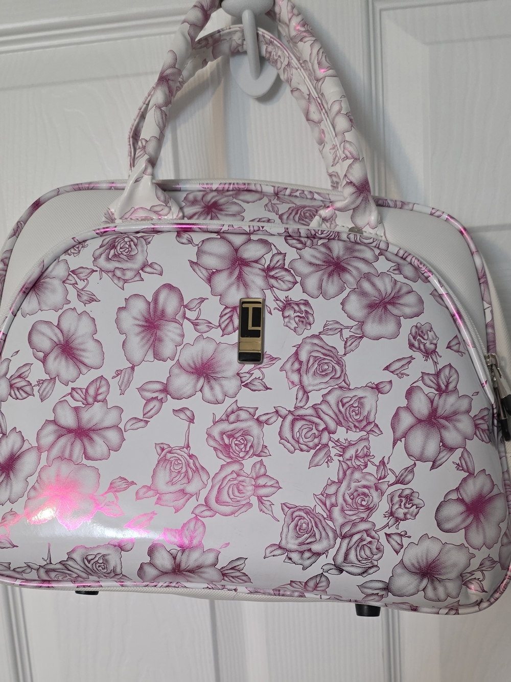 Source Unknown White and Pink Floral Travel Bag
